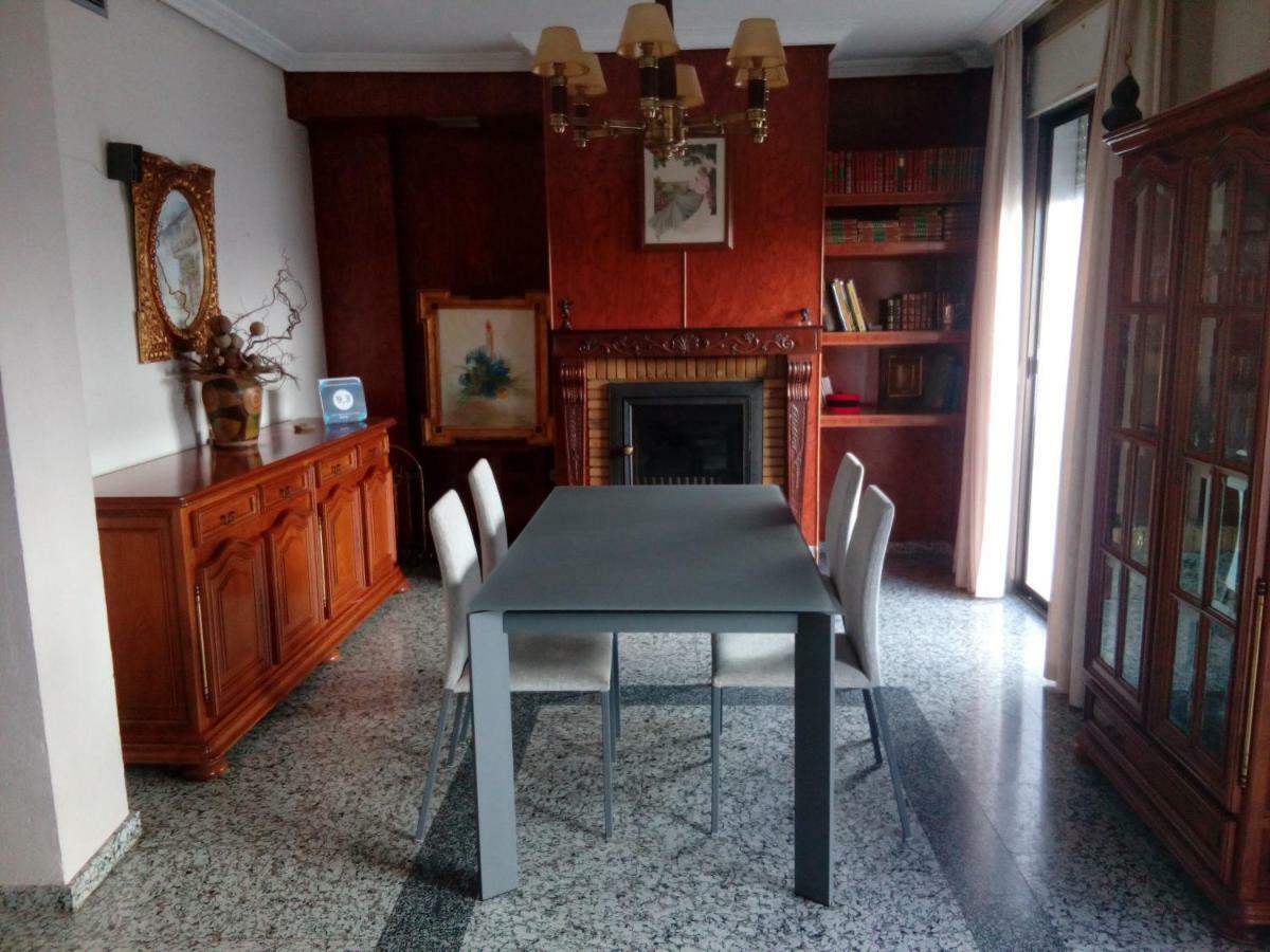 梅里达Casa Turistica Termas Aparcamiento Y Desayuno Incluido别墅 外观 照片